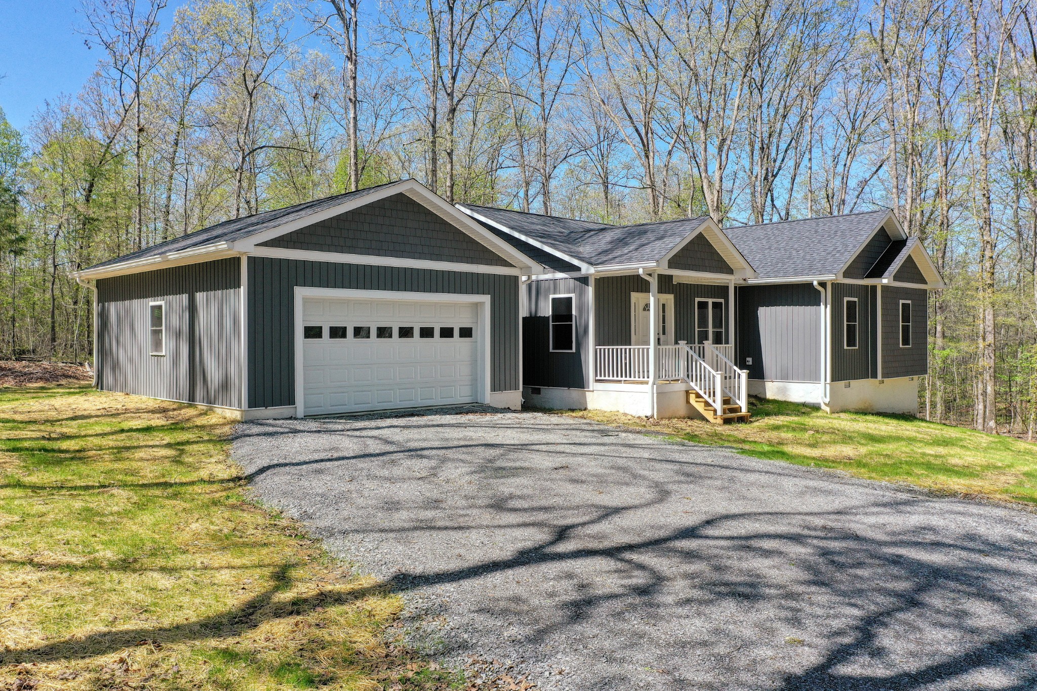 2818207 | $334,900 | 1018 Woodland Dr, New Johnsonville, TN 37134