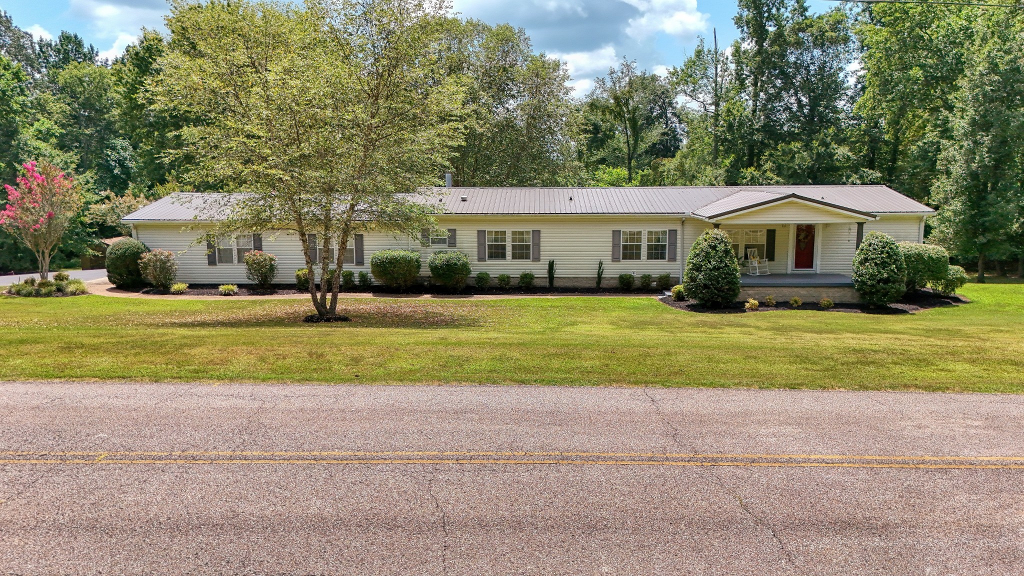 2964473 | $325,000 | 2090 Old Union Rd, Paris, TN 38242